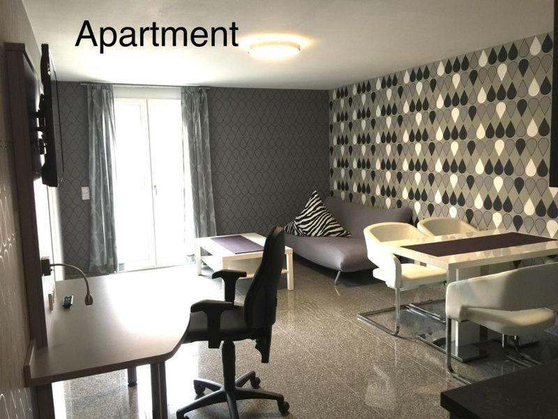Hotel Mythos "Apartments" Markgröningen Zewnętrze zdjęcie