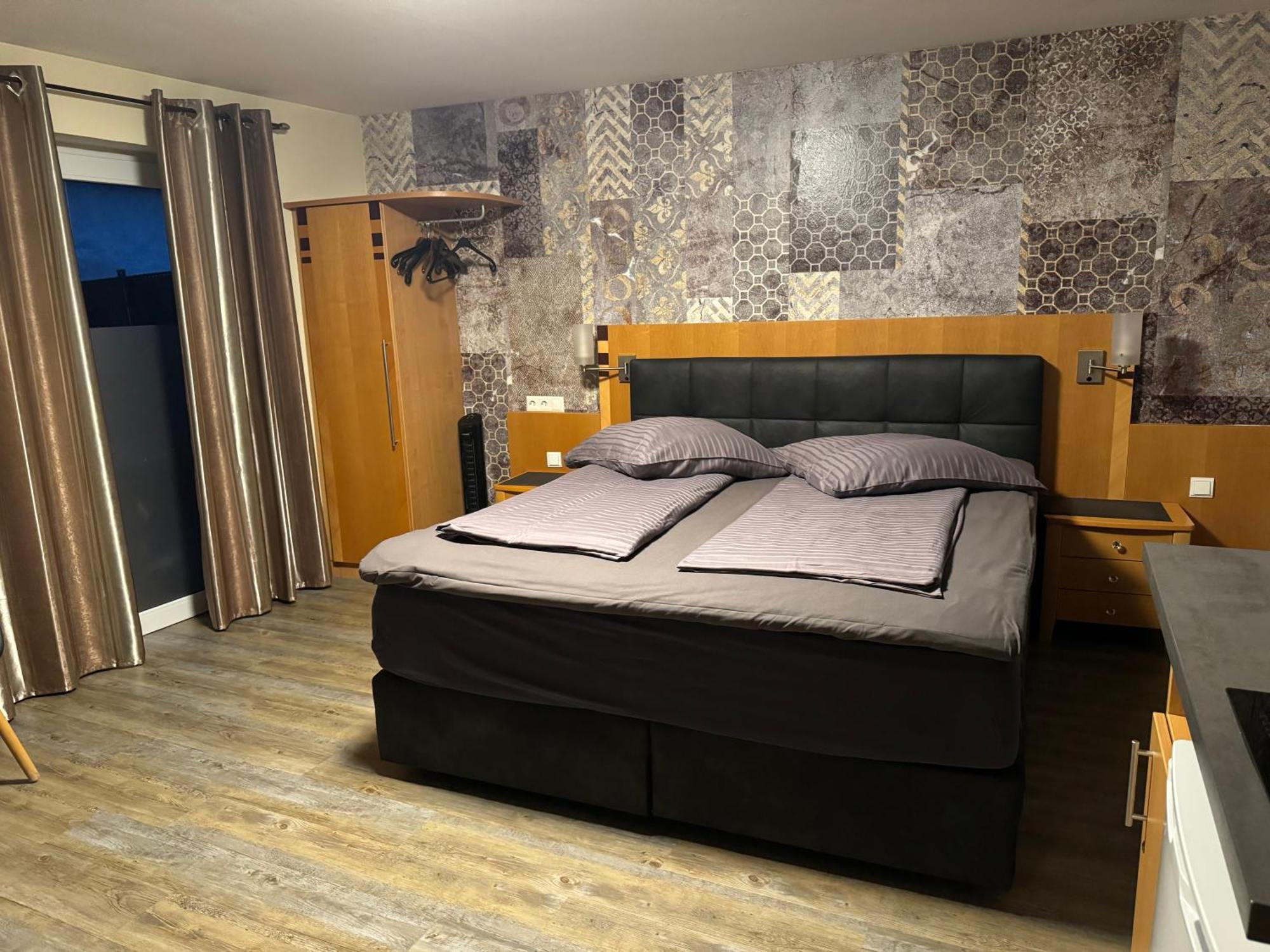Hotel Mythos "Apartments" Markgröningen Zewnętrze zdjęcie