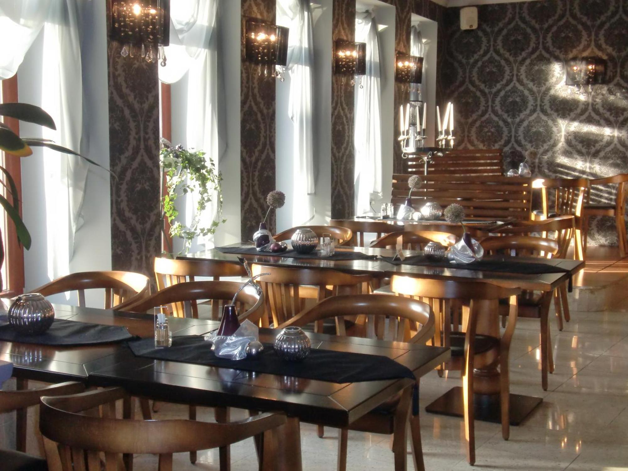 Hotel Mythos "Apartments" Markgröningen Zewnętrze zdjęcie
